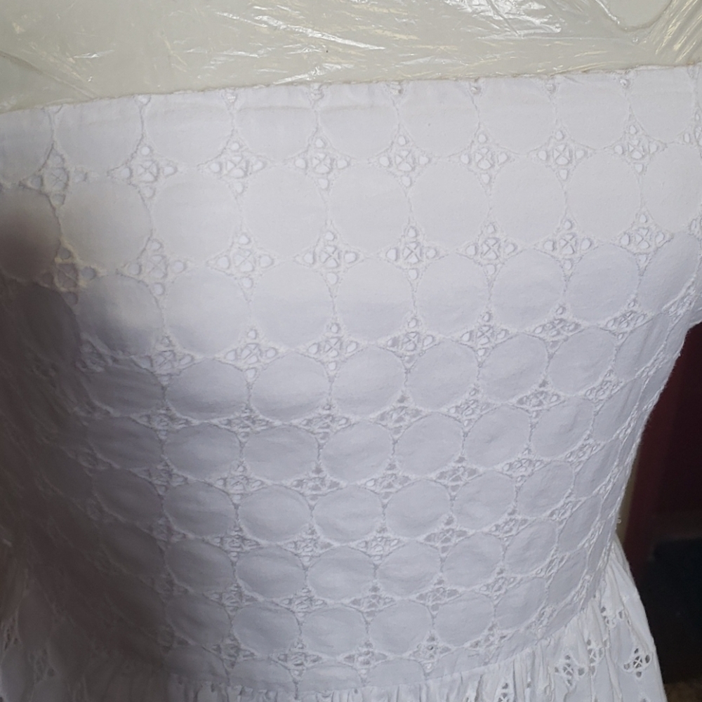 Banana Republic White Eyelet Strapless Dress SZ 0 - Picture 10 of 15